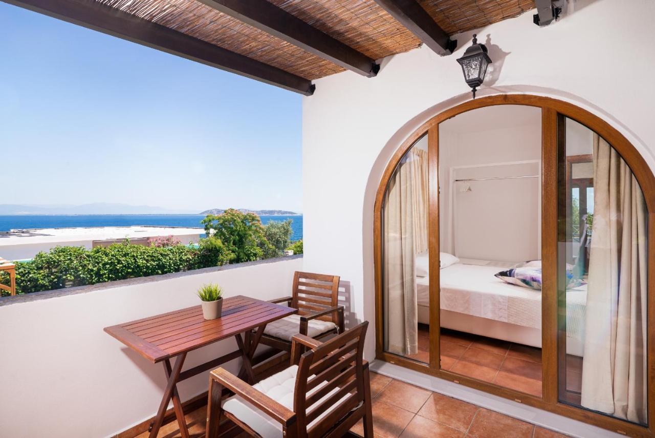 Villa Victoria By La Scala Beach Limenas  Bagian luar foto
