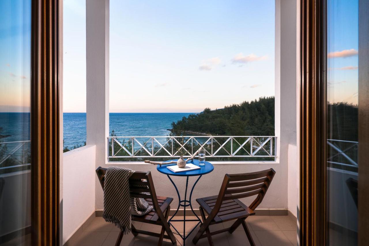 Villa Victoria By La Scala Beach Limenas  Bagian luar foto
