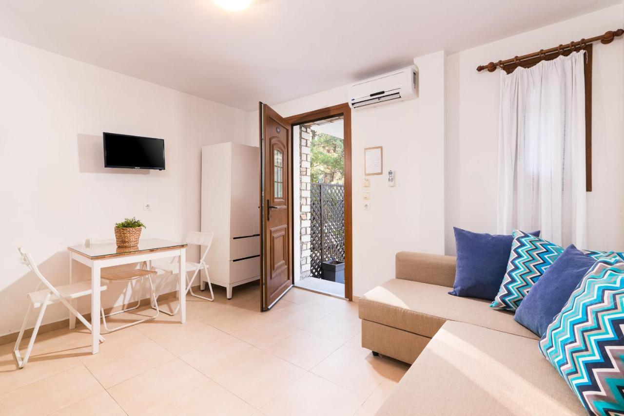 Villa Victoria By La Scala Beach Limenas  Bagian luar foto