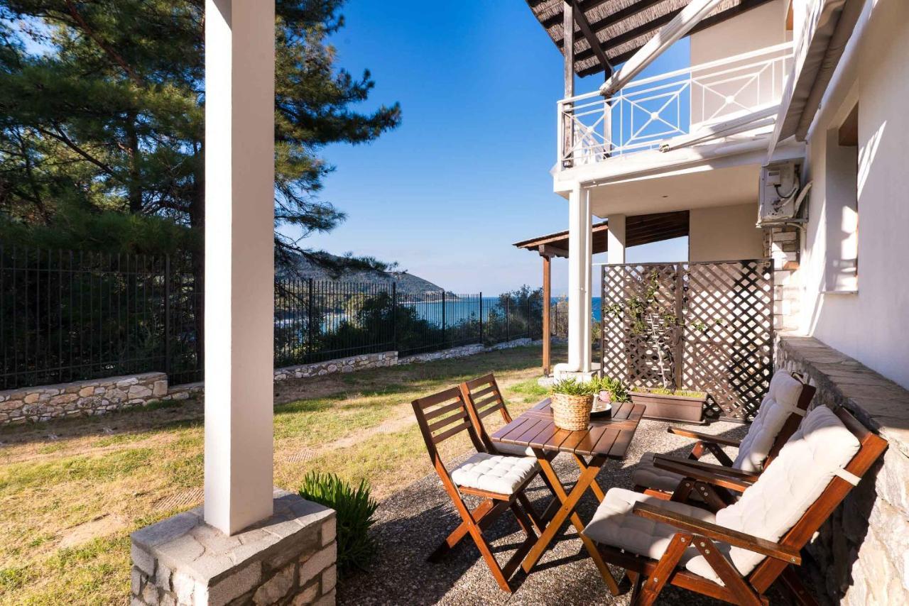 Villa Victoria By La Scala Beach Limenas  Bagian luar foto